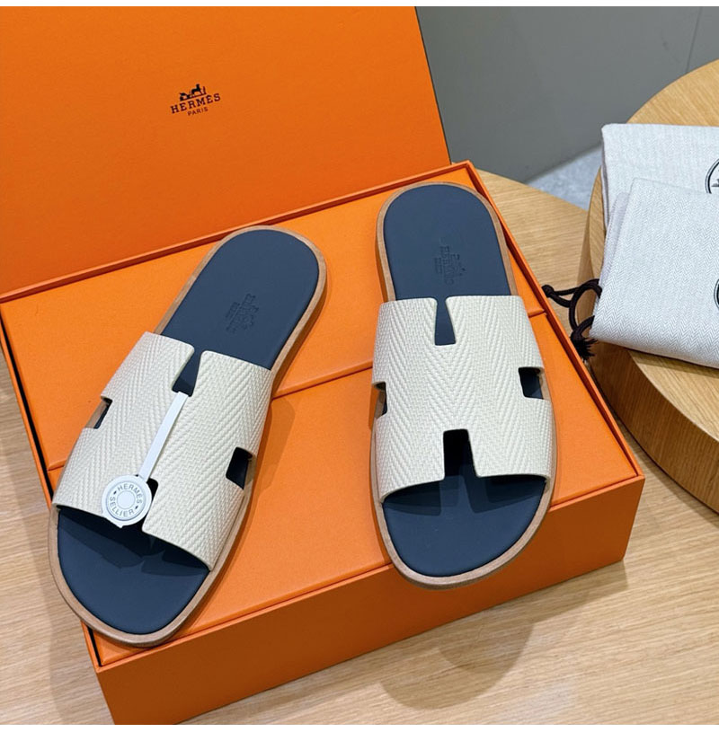HERMES-05085 에르메스 2026 클래식 남성용 슬리퍼 탑 가죽 아웃솔