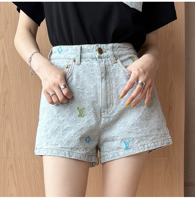 [스페셜오더]LOUIS VUITTON-M96141 Louis Vuitton × Tyler 콜라보 자카드 풀 로고 캔디 시리즈 데님 숏팬츠 여성용